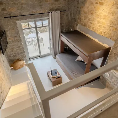 Jo&co Mykonos Nature N5 * Plintri